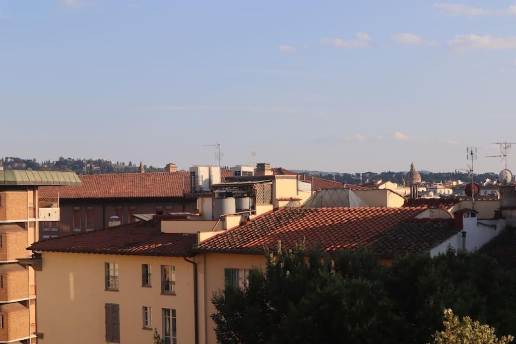 Santa Maria Novella - Golden Lily Florence, City Center Apartment Buitenkant foto